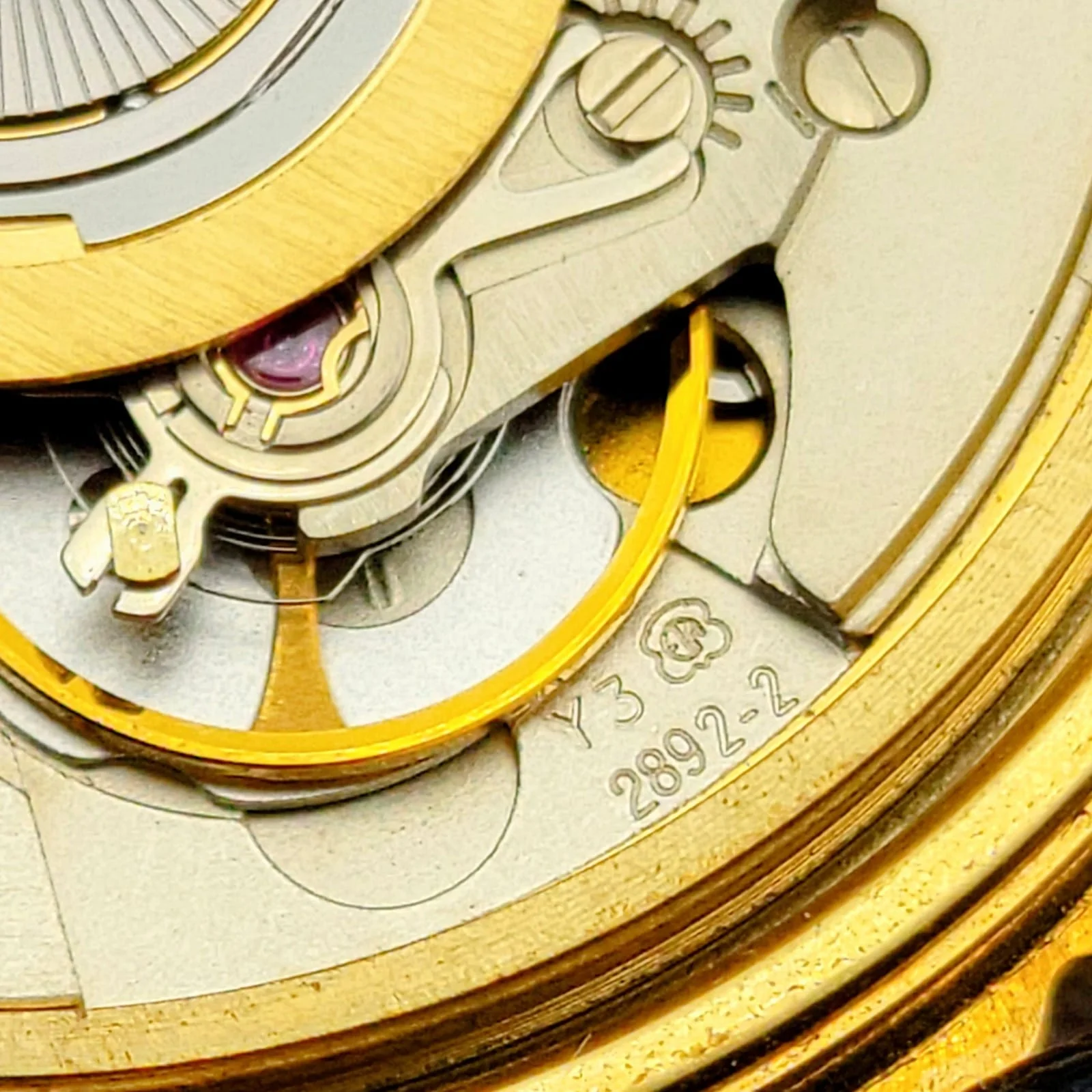 110th ZODIAC Anniversary Automatic Watch 18K Gold Diamond Bezel Limited Edition! - Image 9