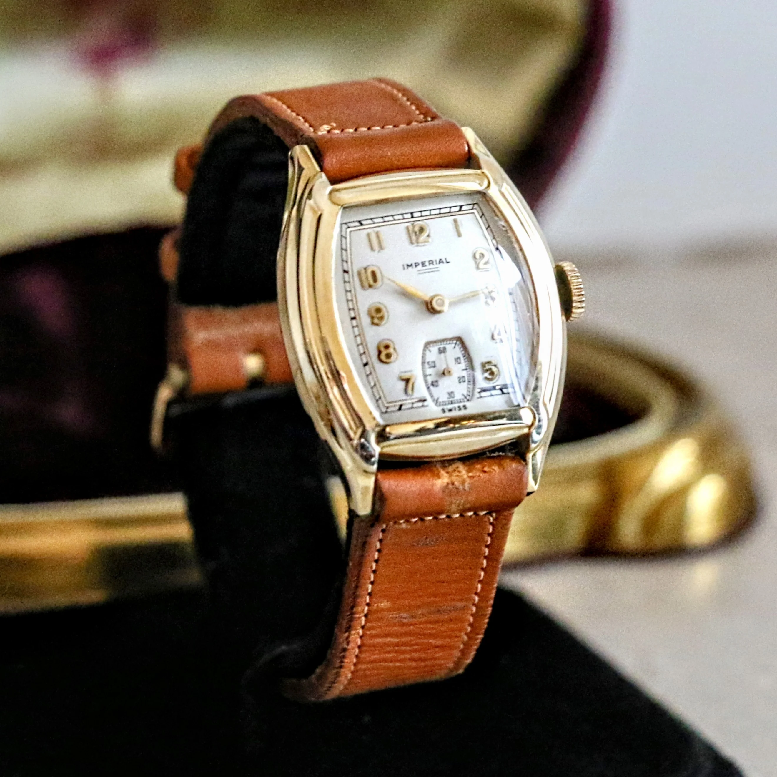 1941 IMPERIAL Watch Model 144 Cal. 1046 17 Jewels Vintage Wristwatch NOS! - Image 10