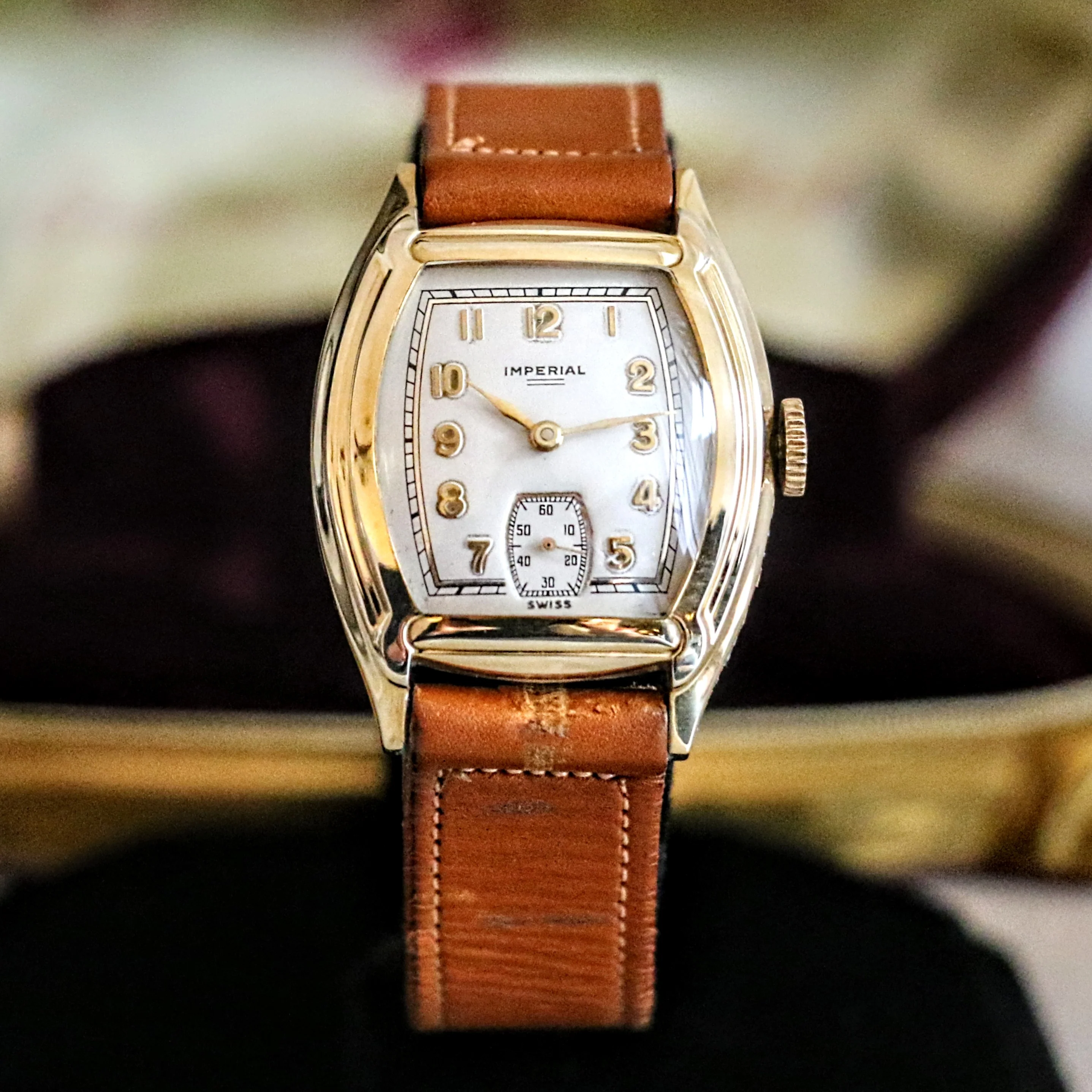 1941 IMPERIAL Watch Model 144 Cal. 1046 17 Jewels Vintage Wristwatch NOS! - Image 4