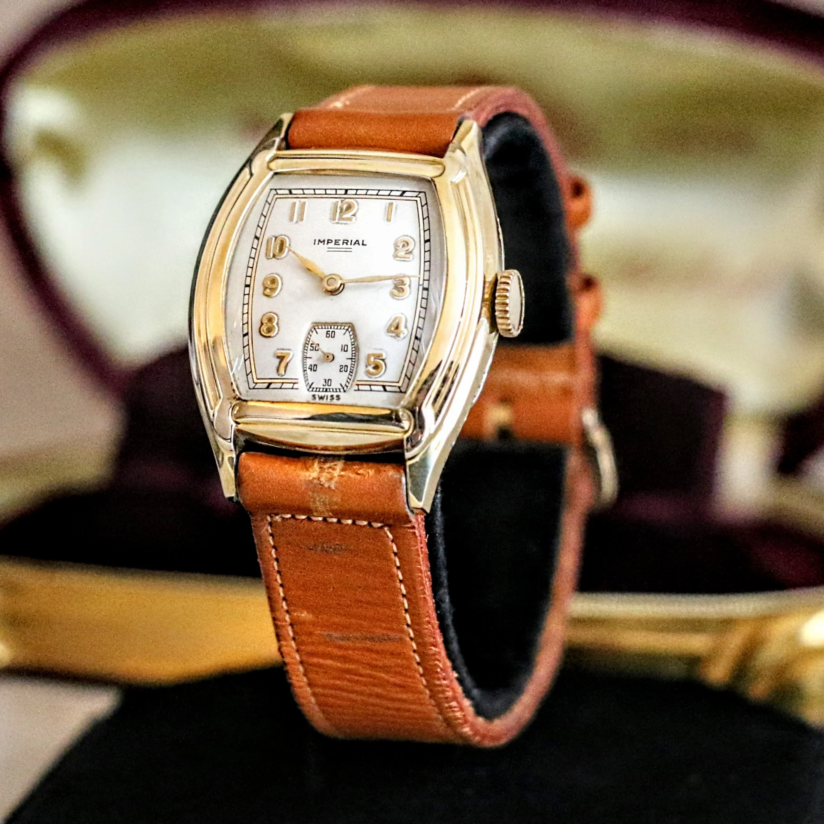 1941 IMPERIAL Watch Model 144 Cal. 1046 17 Jewels Vintage Wristwatch NOS! - Image 6