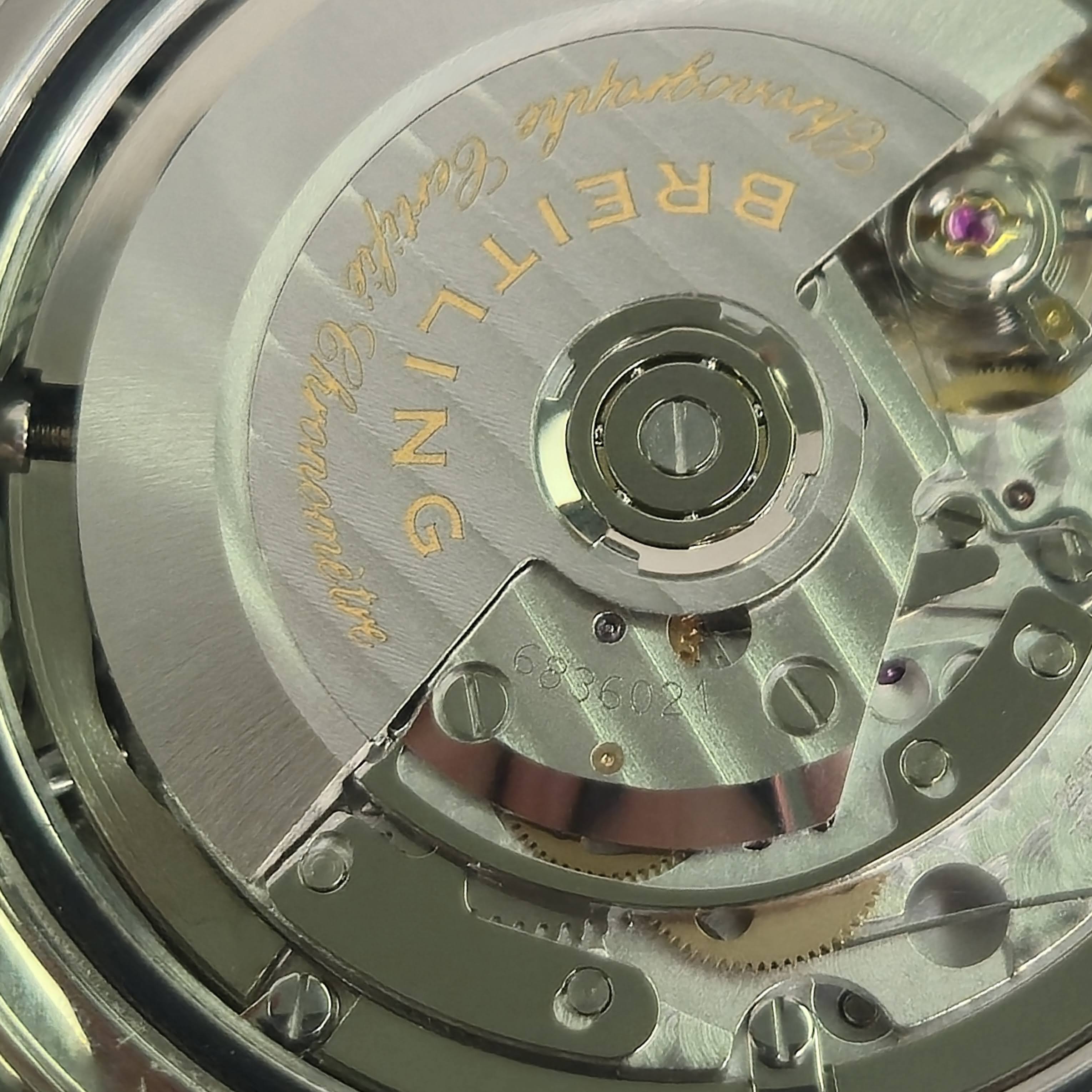 Breitling Superocean Heritage Chronograph 44 Watch A13313 Green Dial Day/Date Box & Papers - Image 12