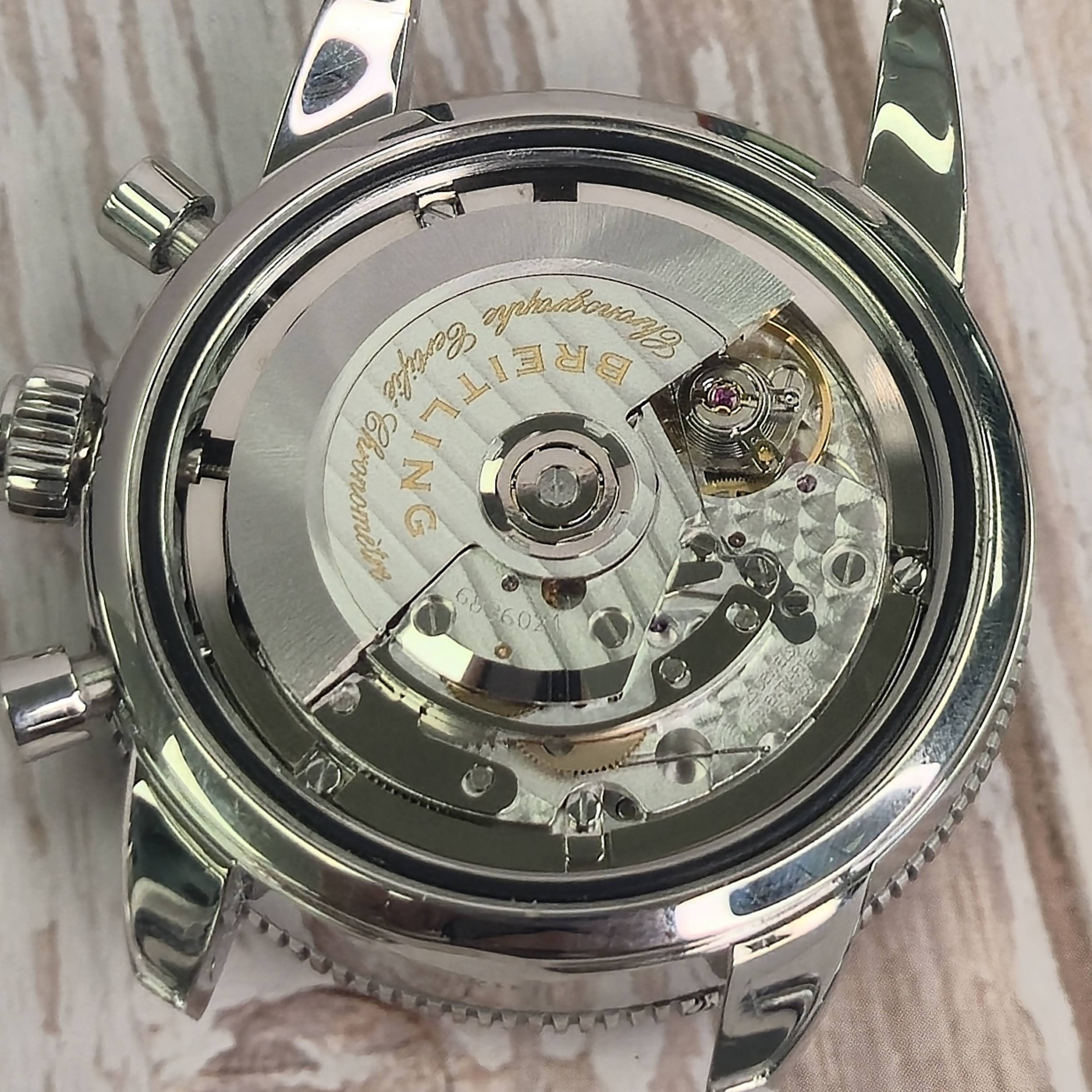 Breitling Superocean Heritage Chronograph 44 Watch A13313 Green Dial Day/Date Box & Papers - Image 13