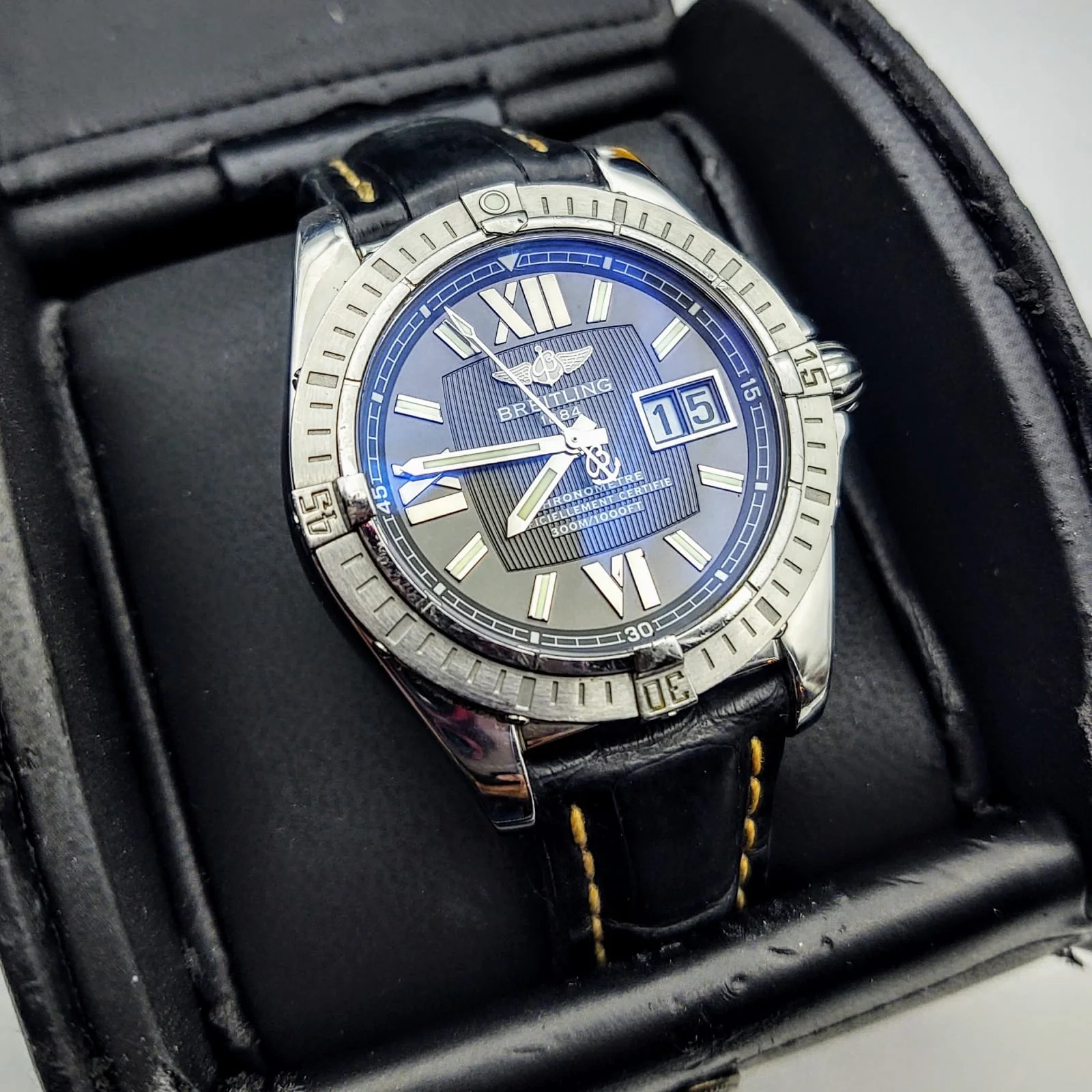 BREITLING Windrider Cockpit Watch Chronometer Officiellement Certifie 300M Wristwatch - Image 3