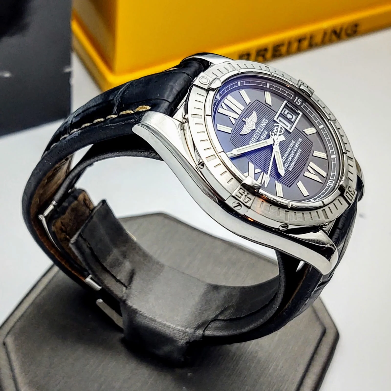 BREITLING Windrider Cockpit Watch Chronometer Officiellement Certifie 300M Wristwatch - Image 7