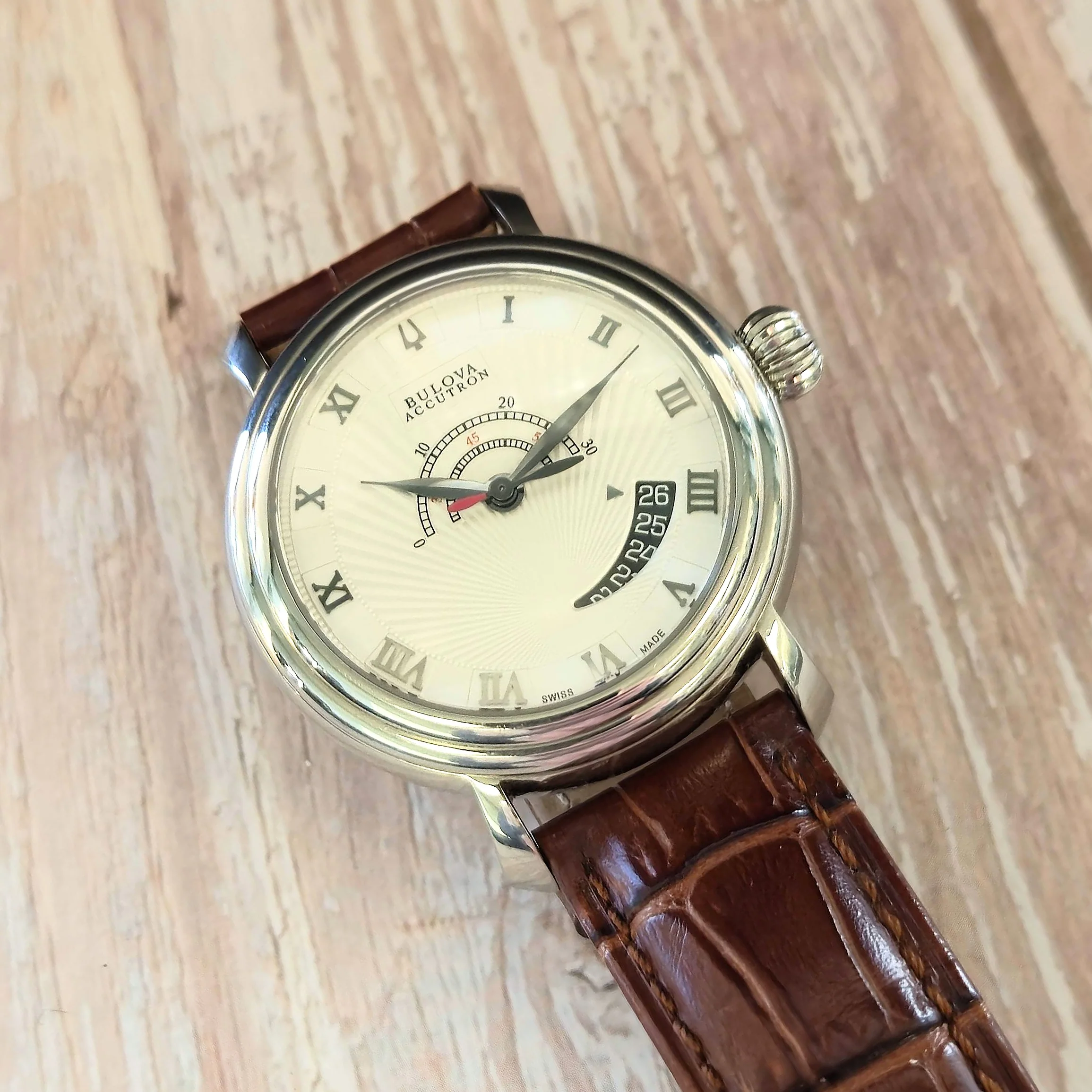 Bulova Accutron Amerigo Automatic Watch 63B021 41mm S.S. Swiss Made Wristwatch - Image 8