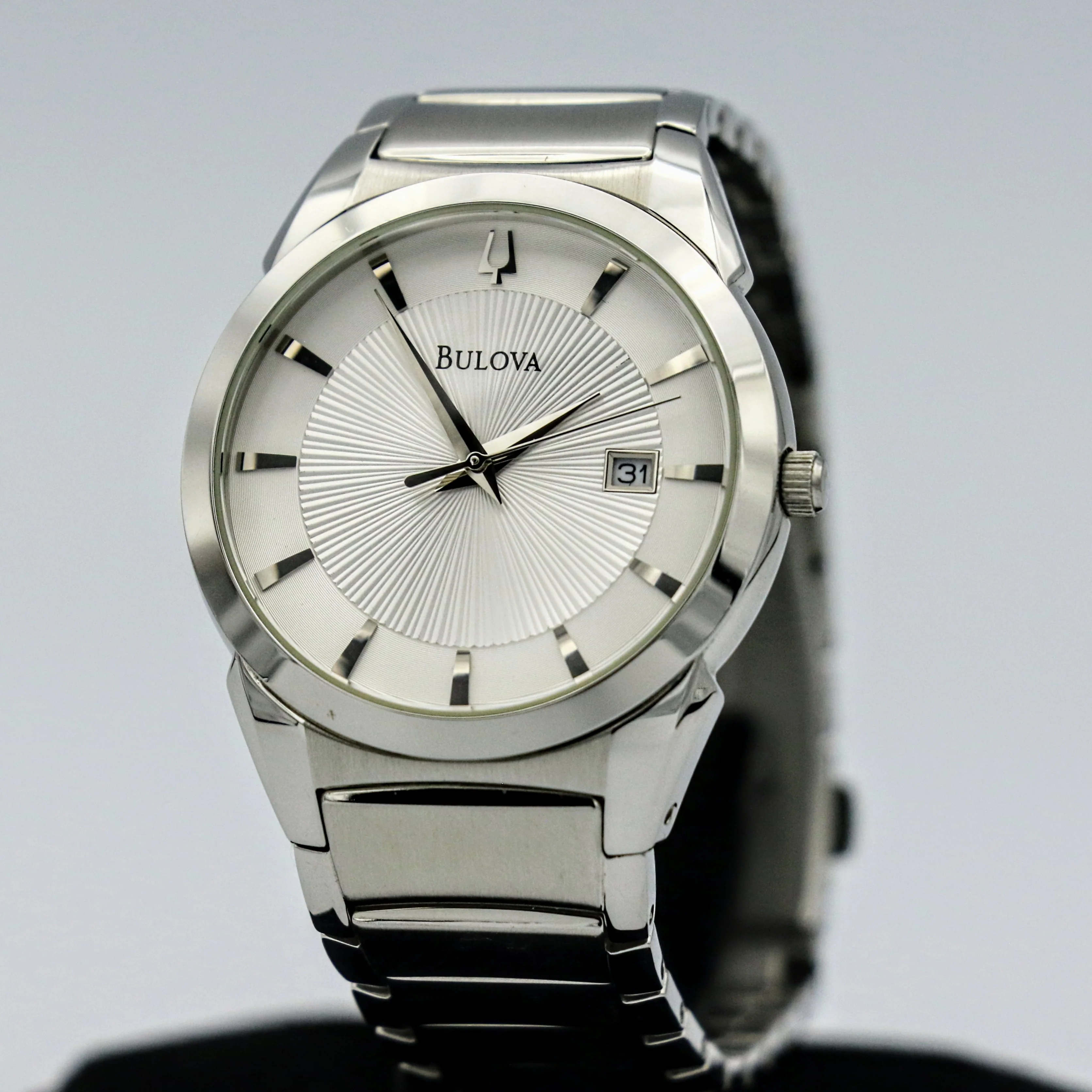 BULOVA Classic Collection Wristwatch Calendar 38mm Quartz Watch - Image 5