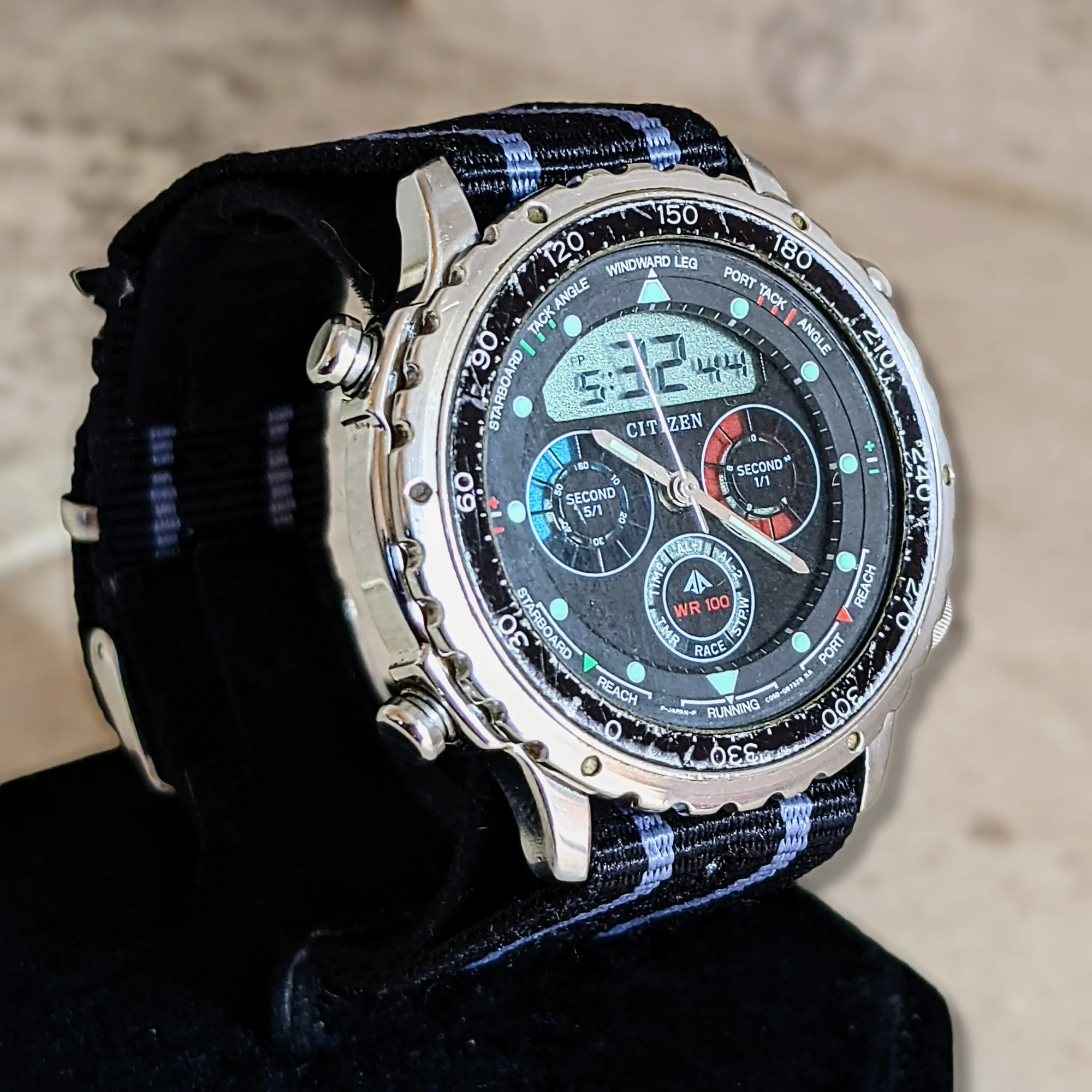 CITIZEN Promaster Yacht Timer Watch Digital - Analog Vintage Quartz Wristwatch - Image 9