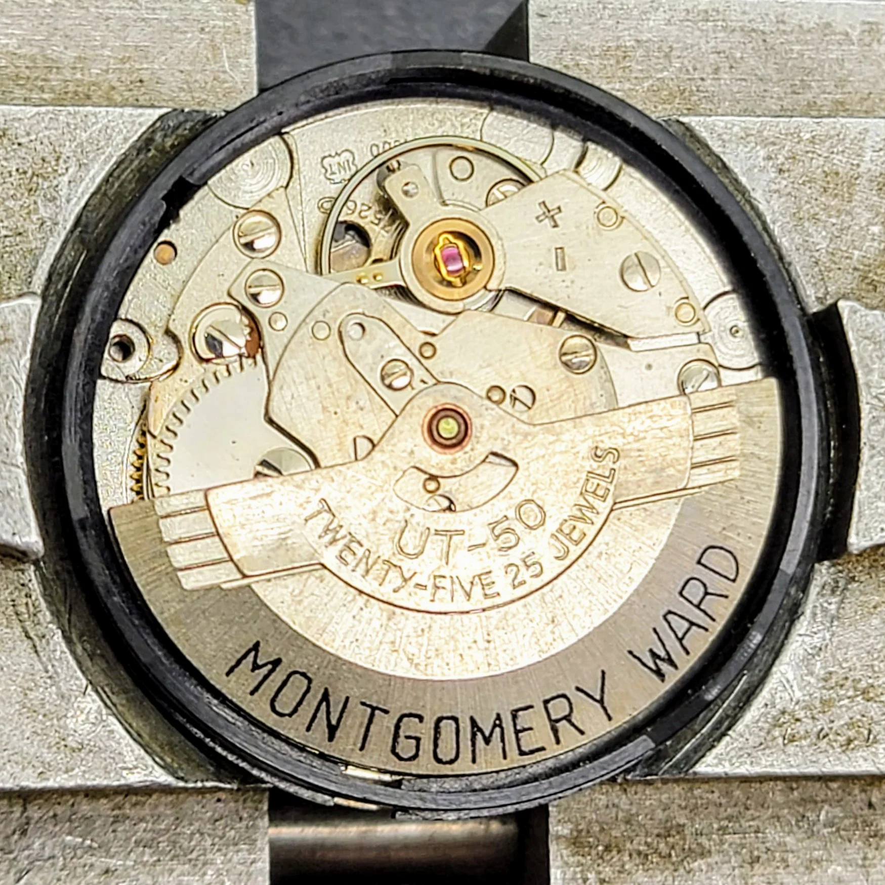 DORSET Self-Winding Diver Wristwatch Day/Date Indicator - Image 17