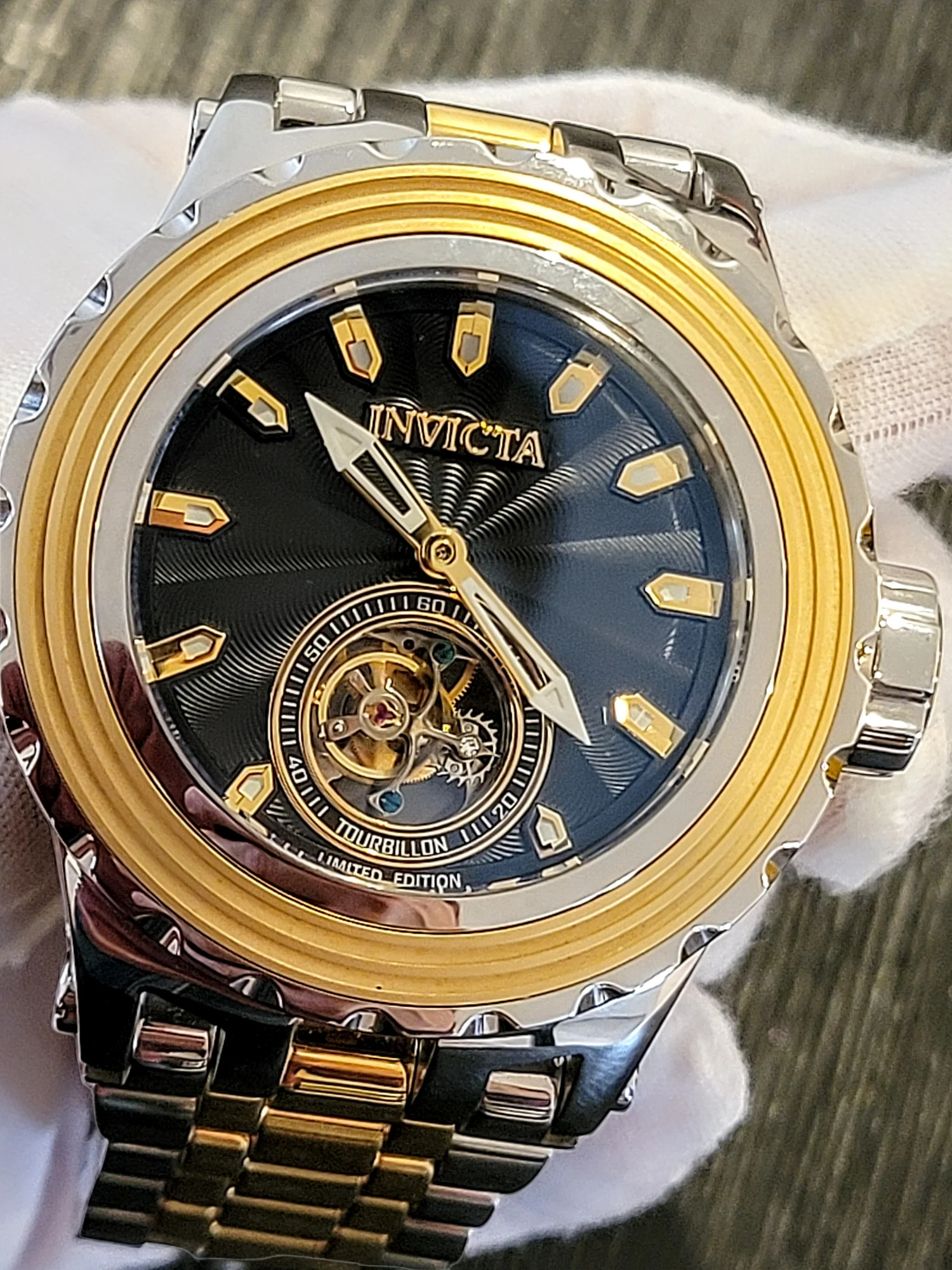 Invicta Subaqua TOURBILLON Limited Edition Mechanical Watch - Model 32308 - Image 11