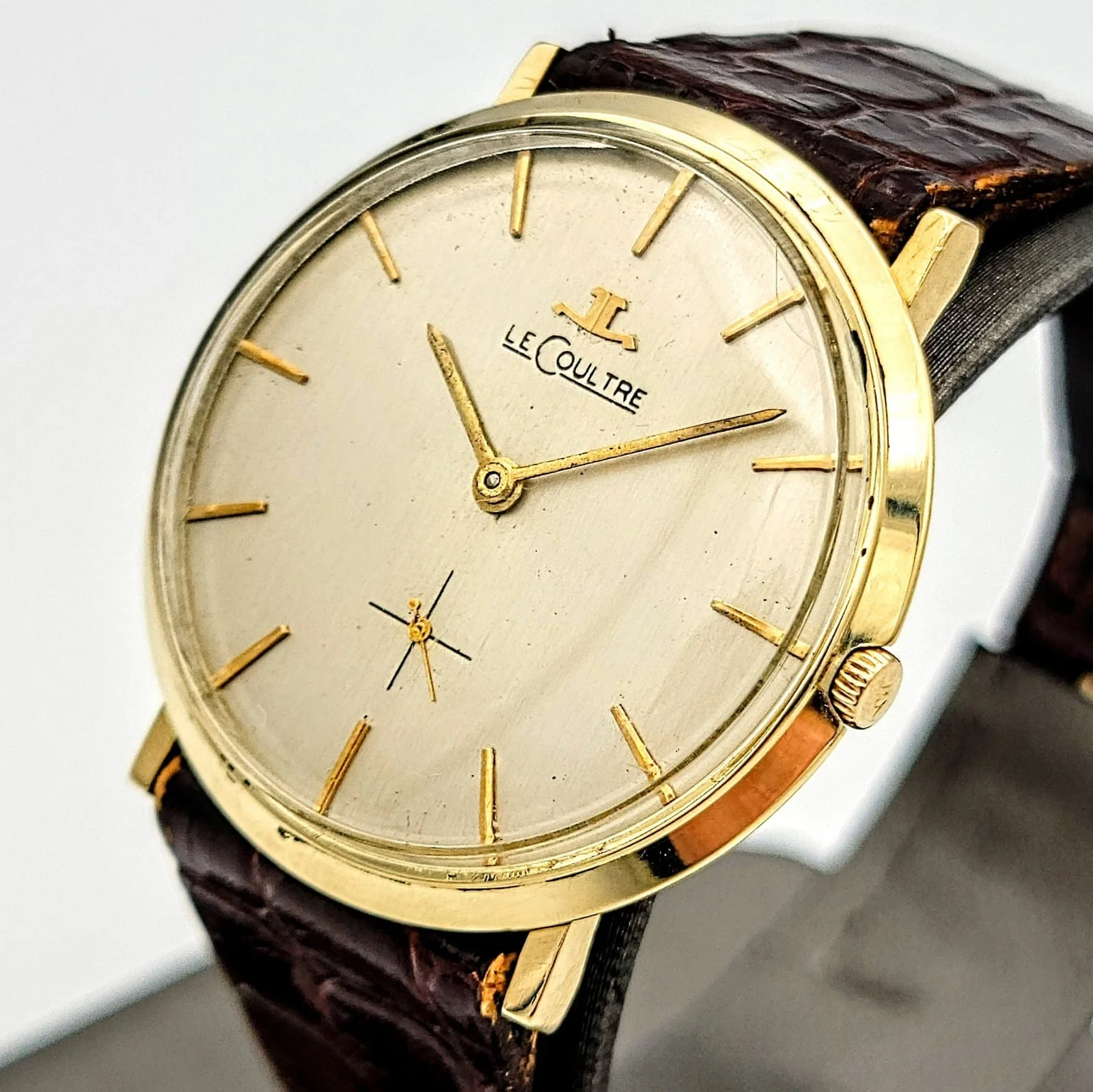 1962 Jaeger-LeCoultre Watch 14K Solid Gold - Image 10