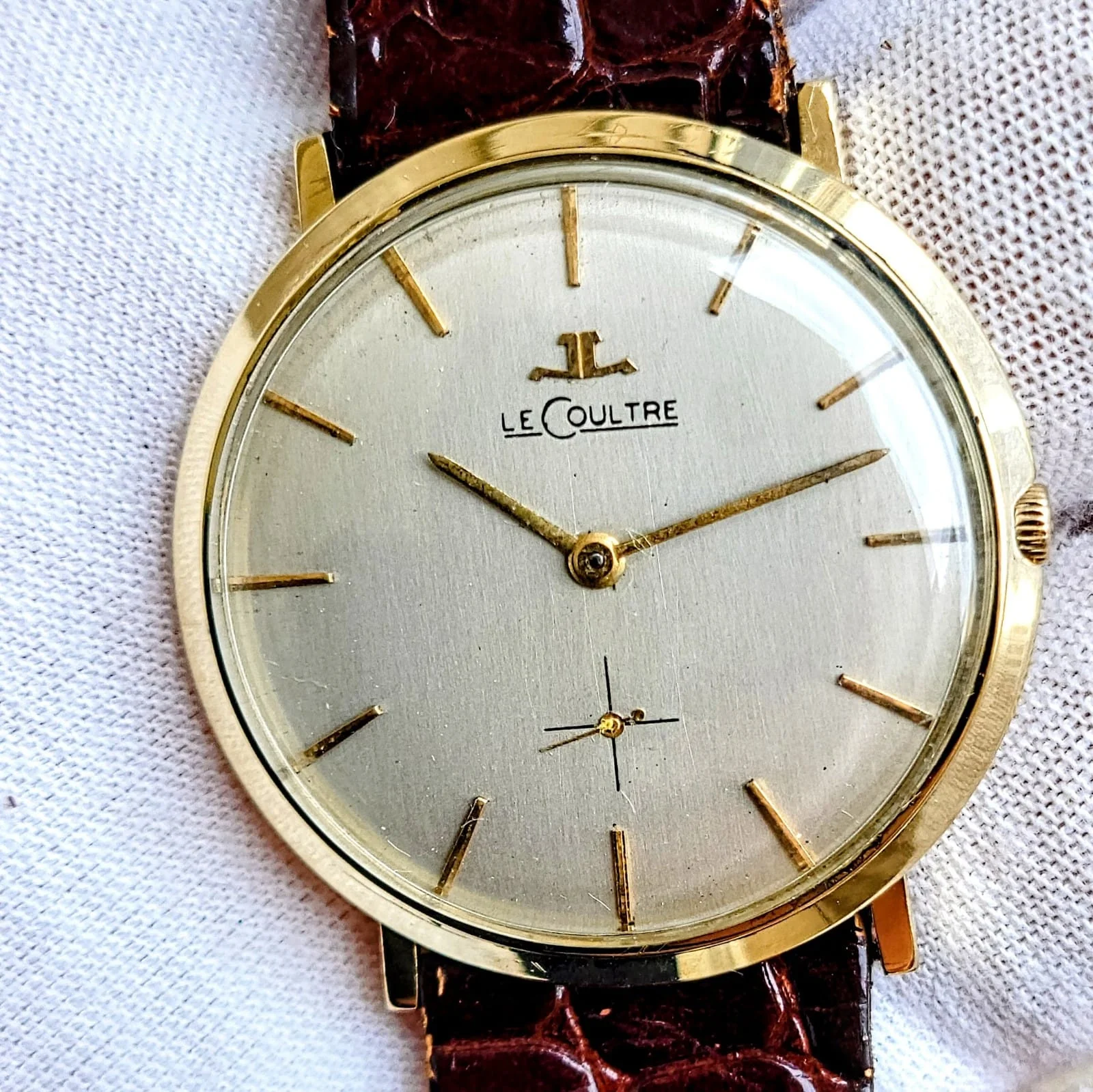 1962 Jaeger-LeCoultre Watch 14K Solid Gold - Image 7