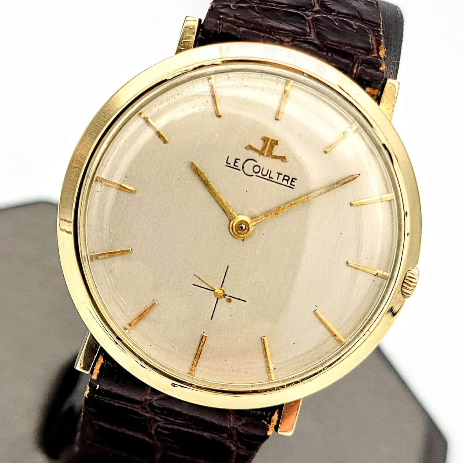 1962 Jaeger-LeCoultre Watch 14K Solid Gold - Image 9