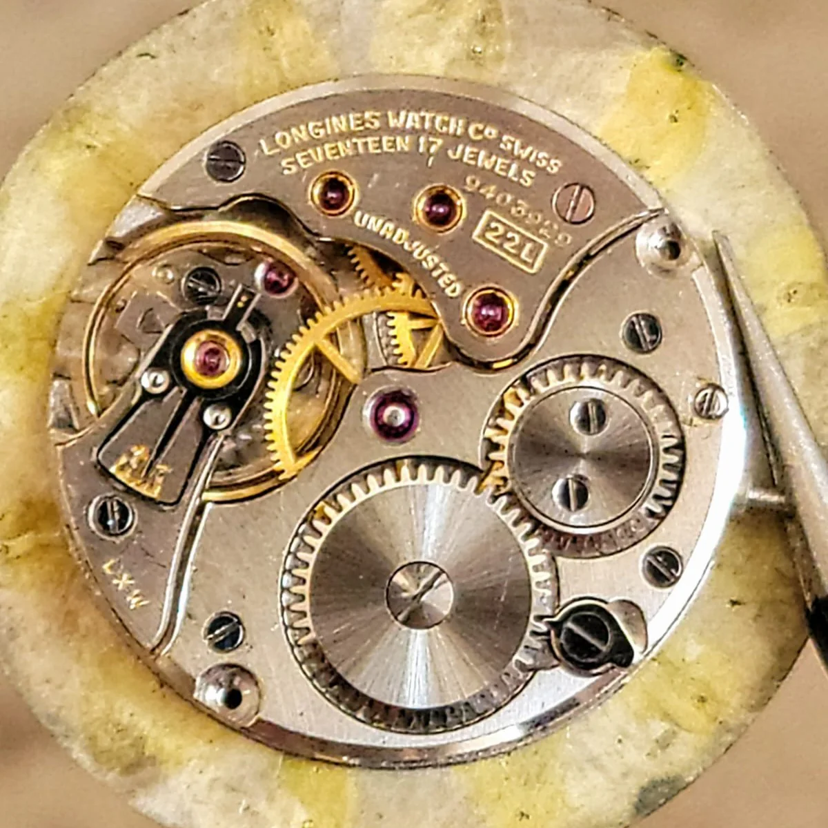 LONGINES Watch Cal 22L 17 Jewels 14K GOLD Vintage Swiss Wristwatch - Image 12