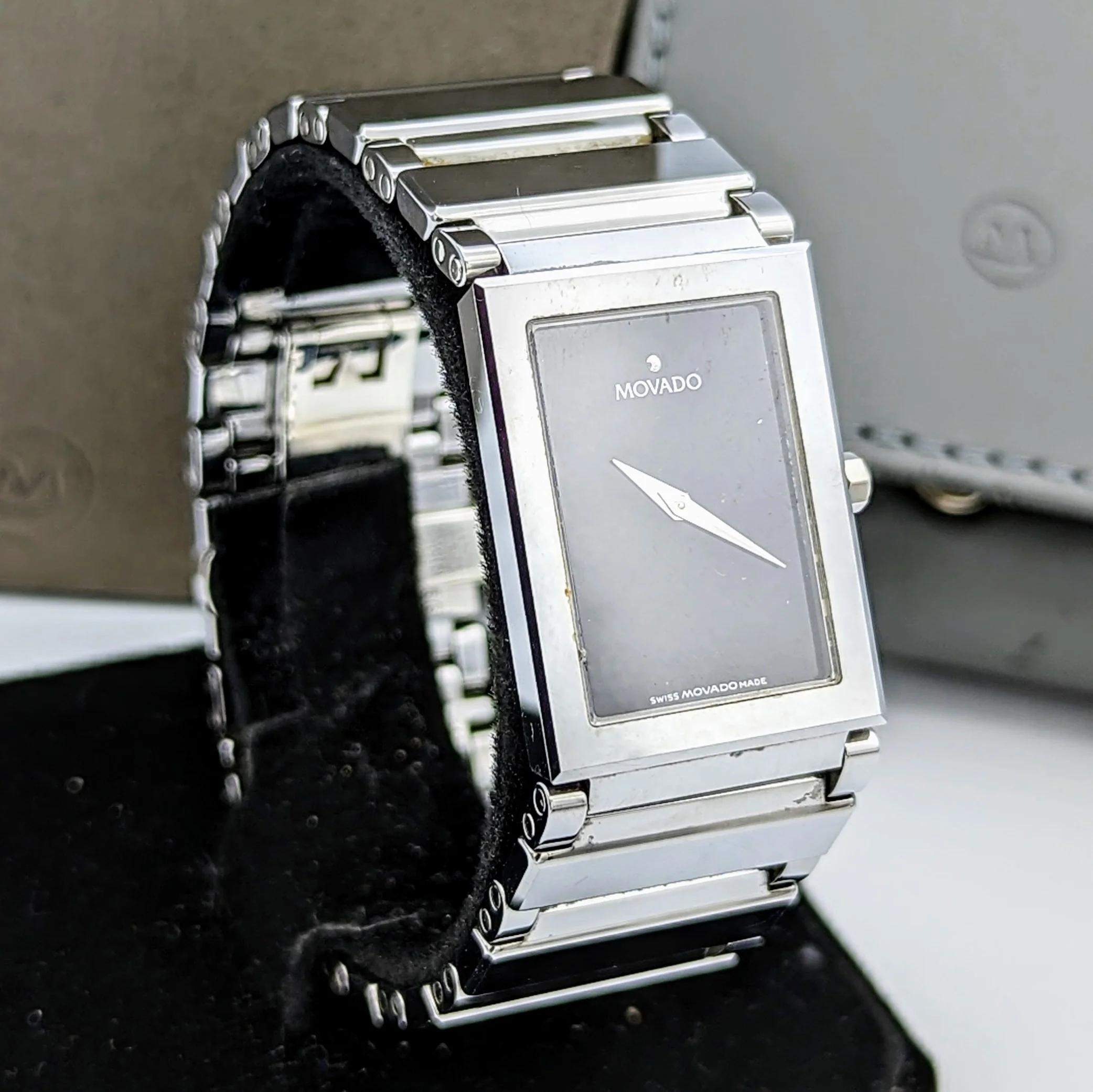 MOVADO Valor Tungsten Watch Ref. 89C11432 Swiss Wristwatch In BOX! - Image 3