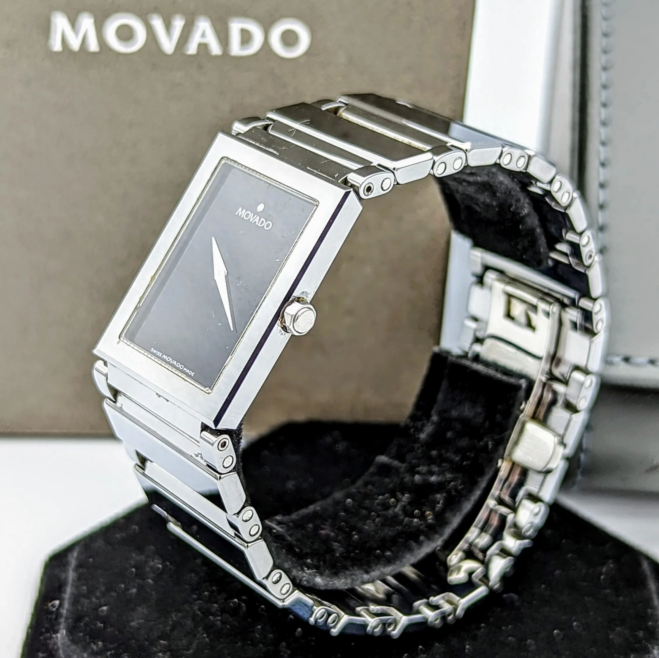 MOVADO Valor Tungsten Watch Ref. 89C11432 Swiss Wristwatch In BOX! - Image 6