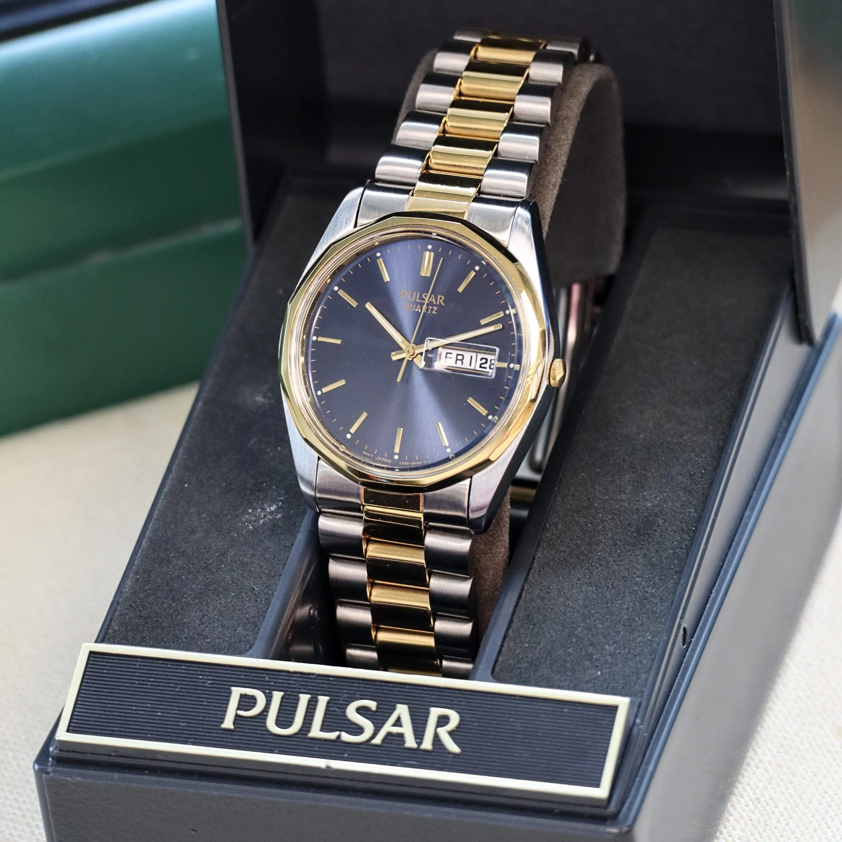 NOS PULSAR Quartz Watch Ref. PPX108 Day/Date Two-Tone Case & Bracelet Wristwatch Box & Papers! - Image 14