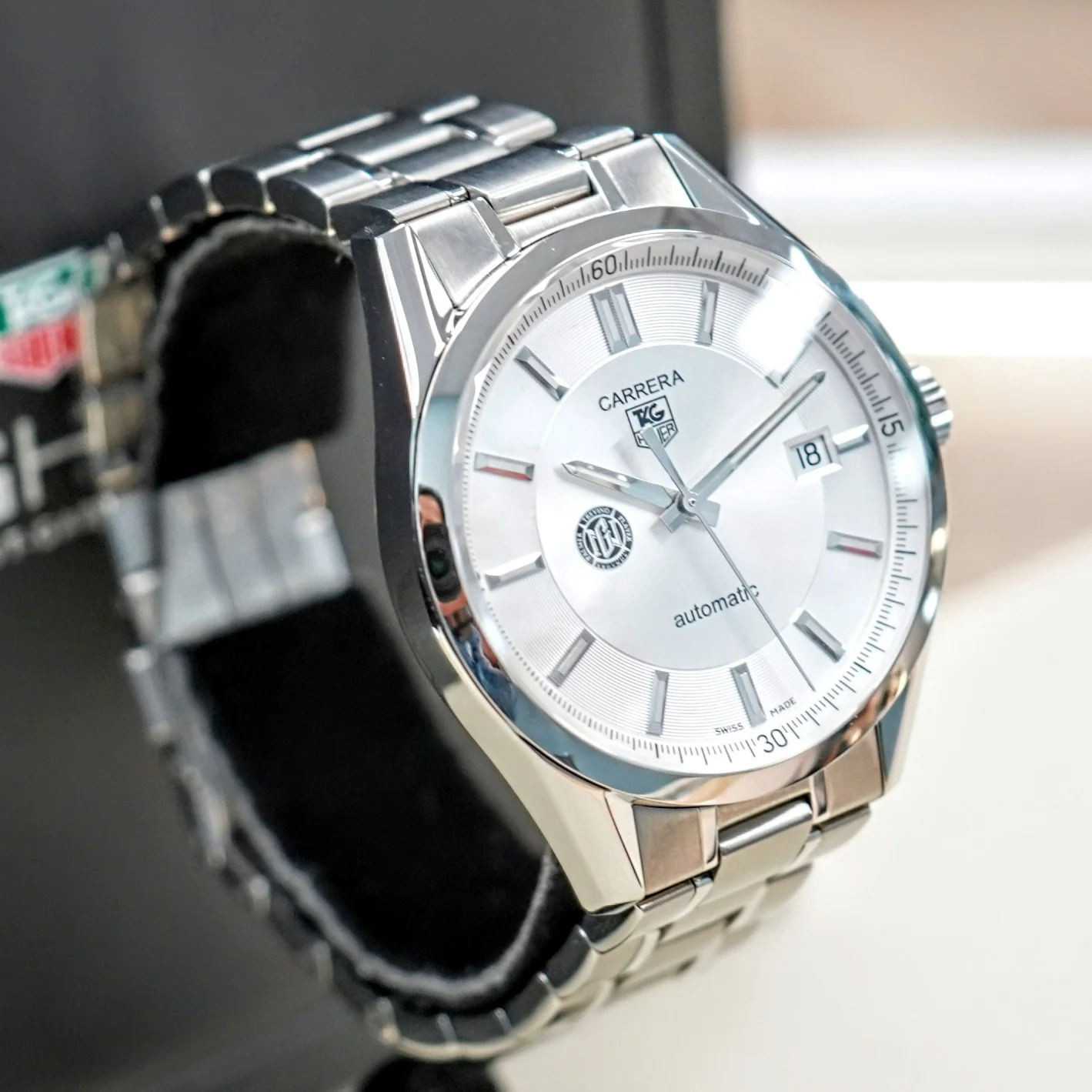 TAG HEUER Carrera Automatic Watch WV211A-2 "Geneva National Resort & Club" Dial Calibre 5 Date Indicator Wristwatch ALL Original, Double Box & Papers! - Image 3