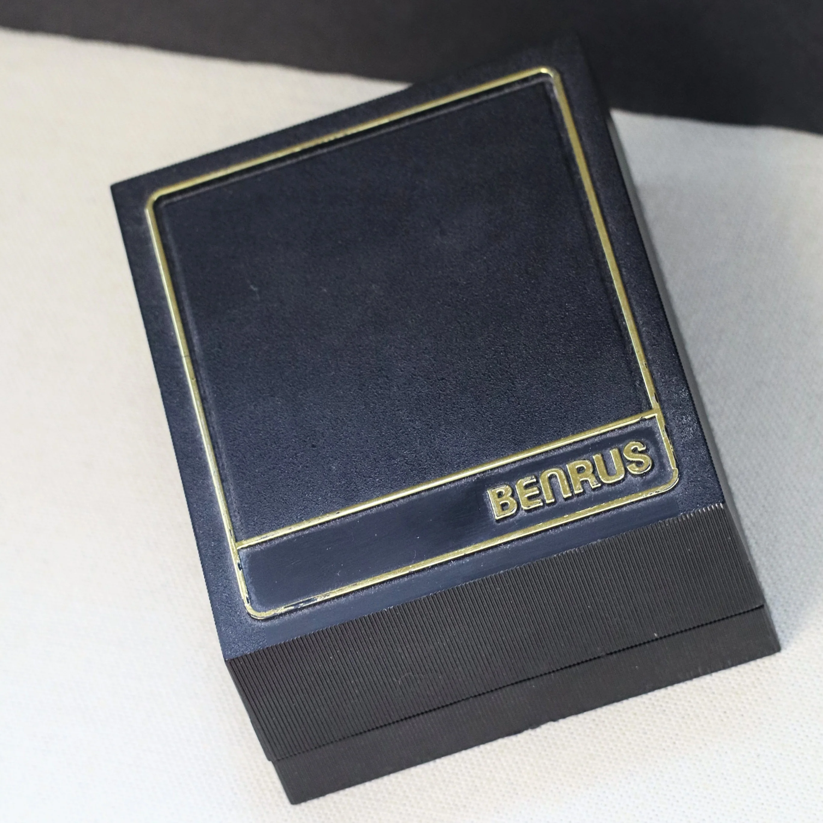 NOS Vintage BENRUS Diamond Quartz Watch Tank Case - ALL Original In BOX! - Image 14