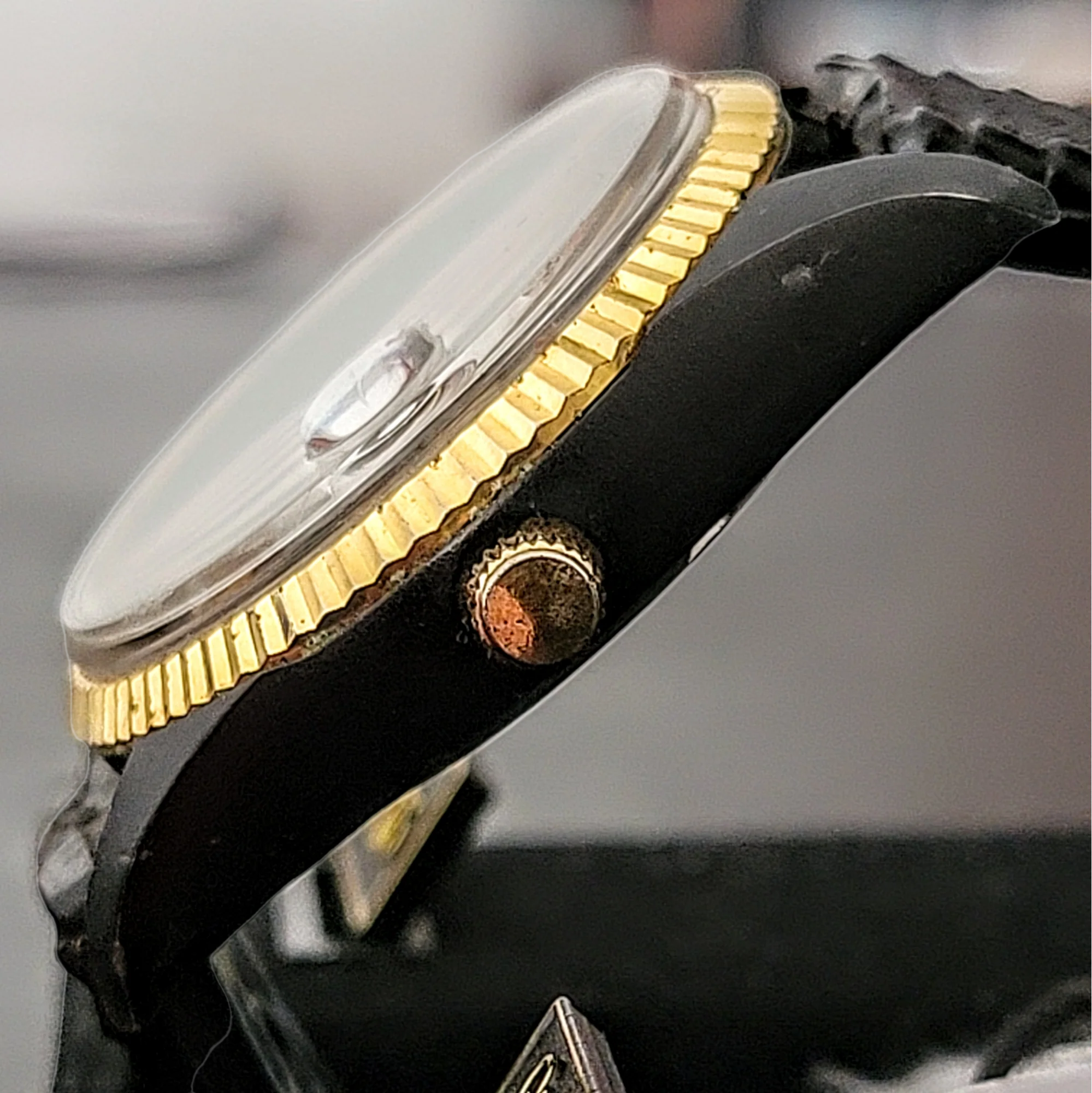 PLAYBOY Quartz Watch Date indicator - In BOX! - Image 4