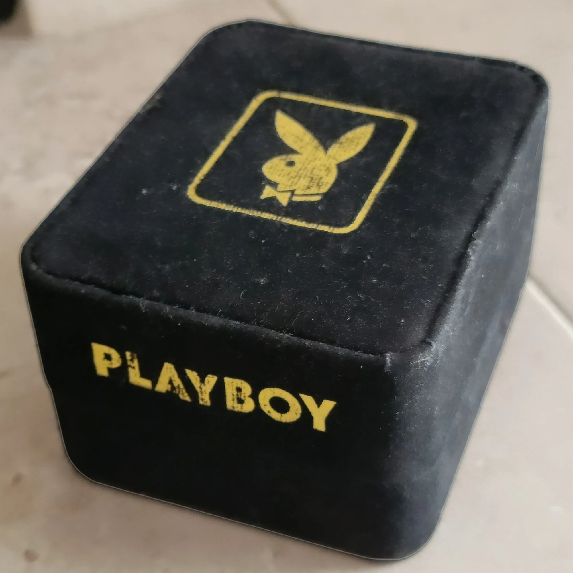 PLAYBOY Quartz Watch Date indicator - In BOX! - Image 5