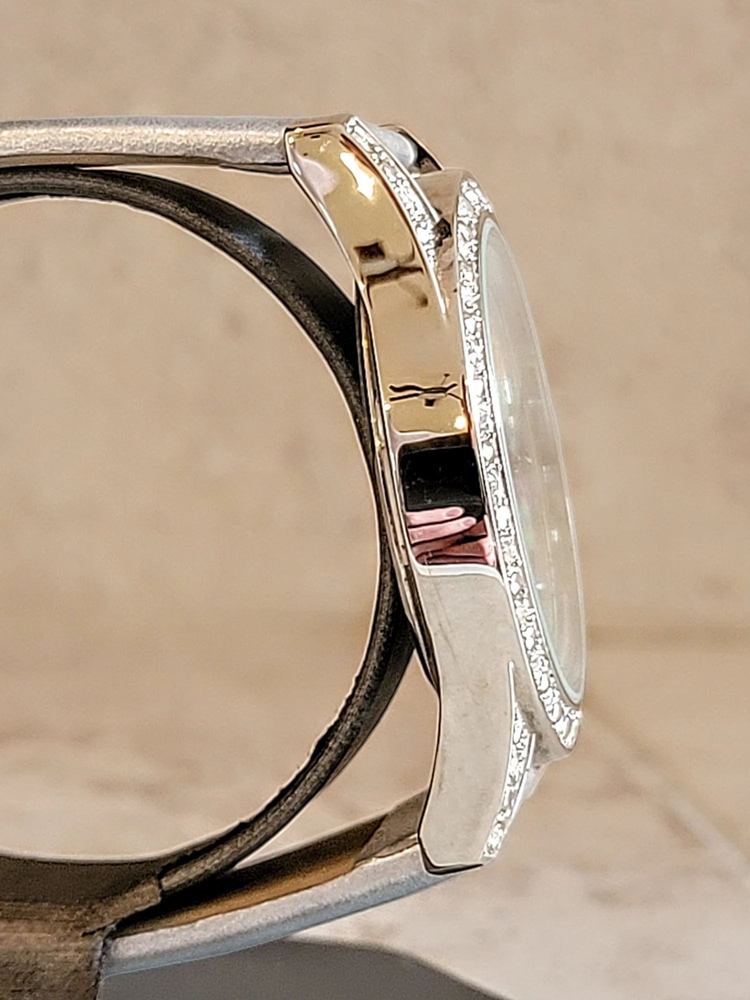 PLAYBOY Quartz Watch Diamond Bezel Wristwatch - Image 10