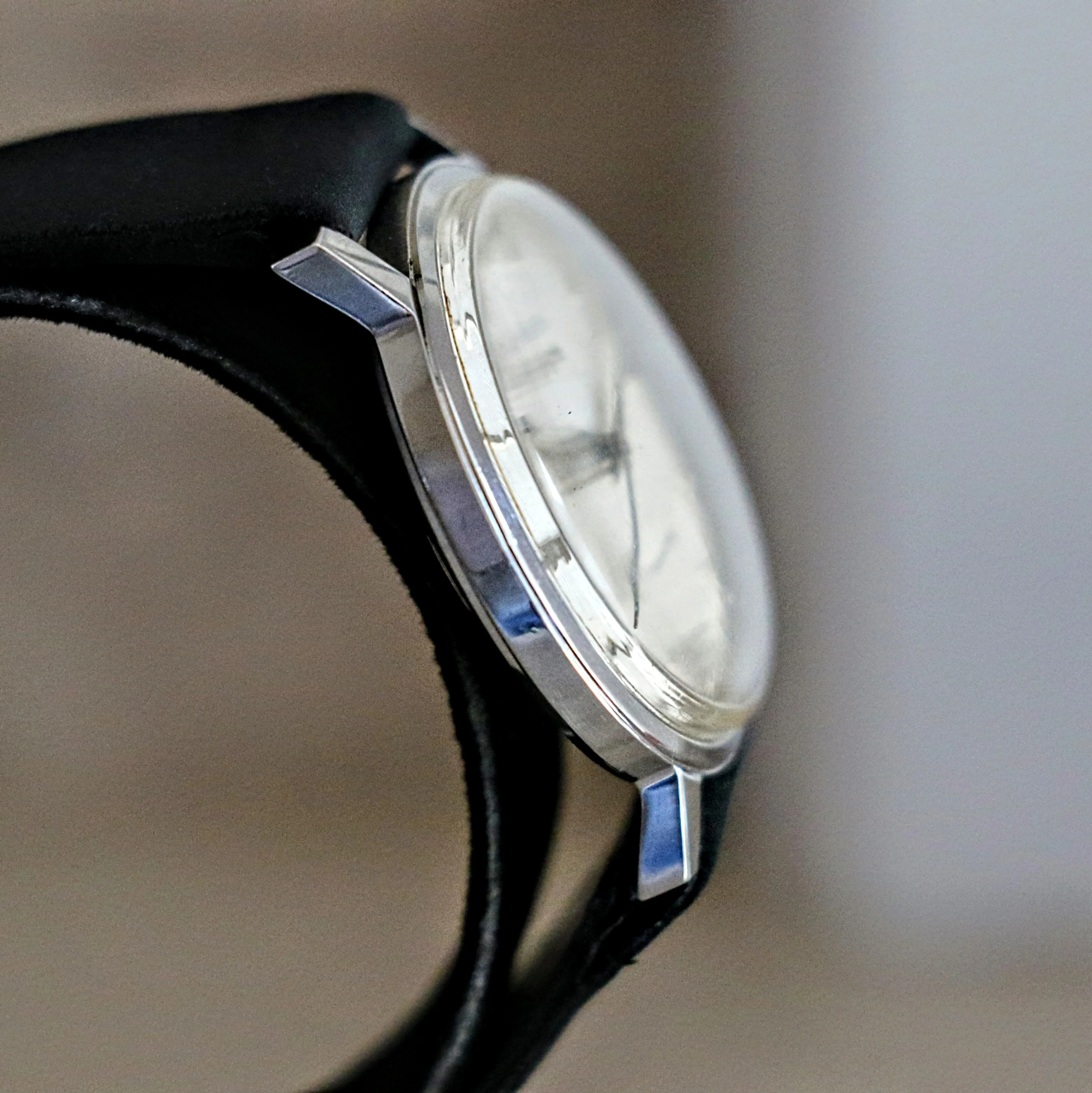 Vintage BENRUS 3 Stars Selfwinding Wristwatch Swiss Made Vintage Watch - Image 8