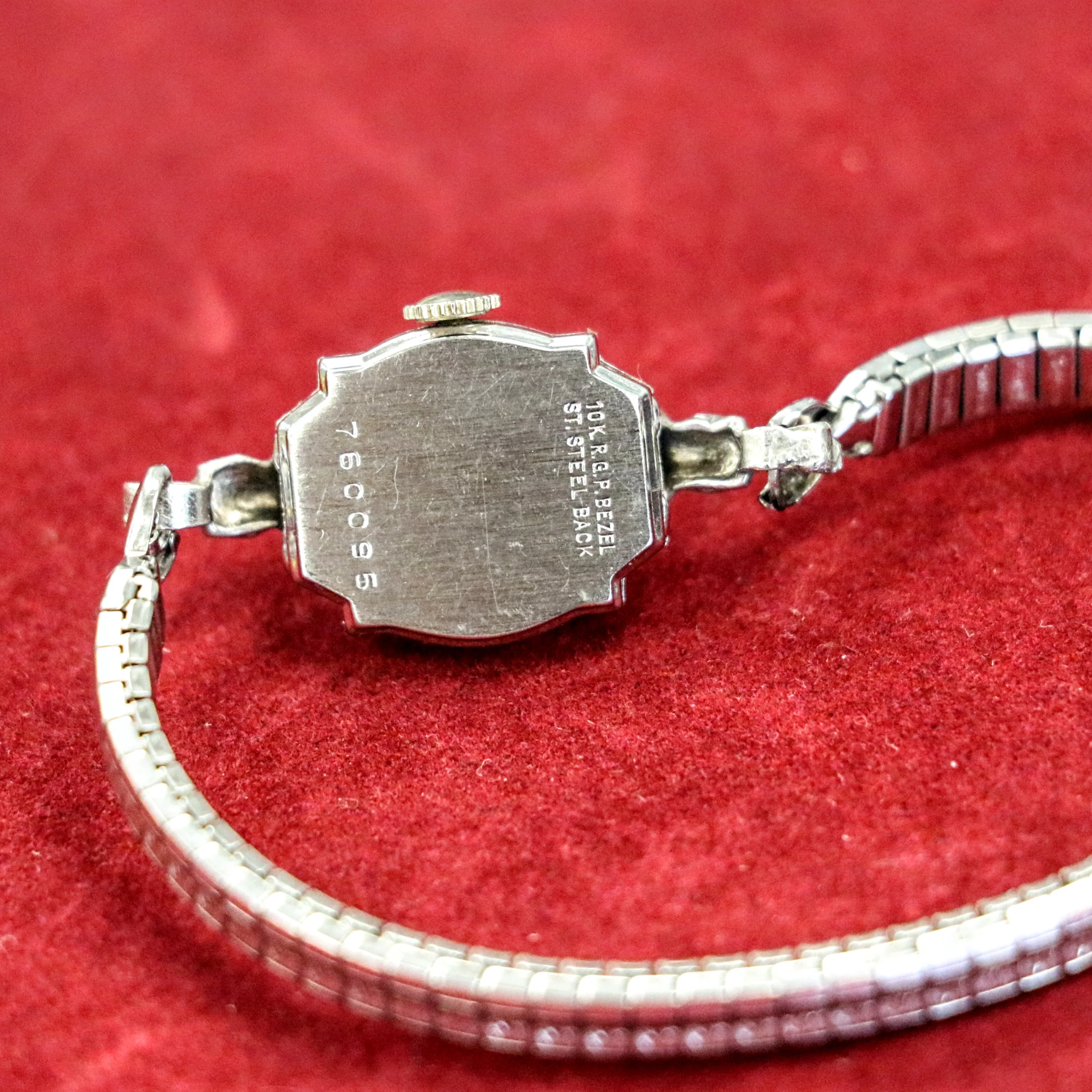 Vintage BENRUS Ladies Watch 21 Jewels Modele BMA40 Swiss Made Wristwatch Fancy Case - Image 10