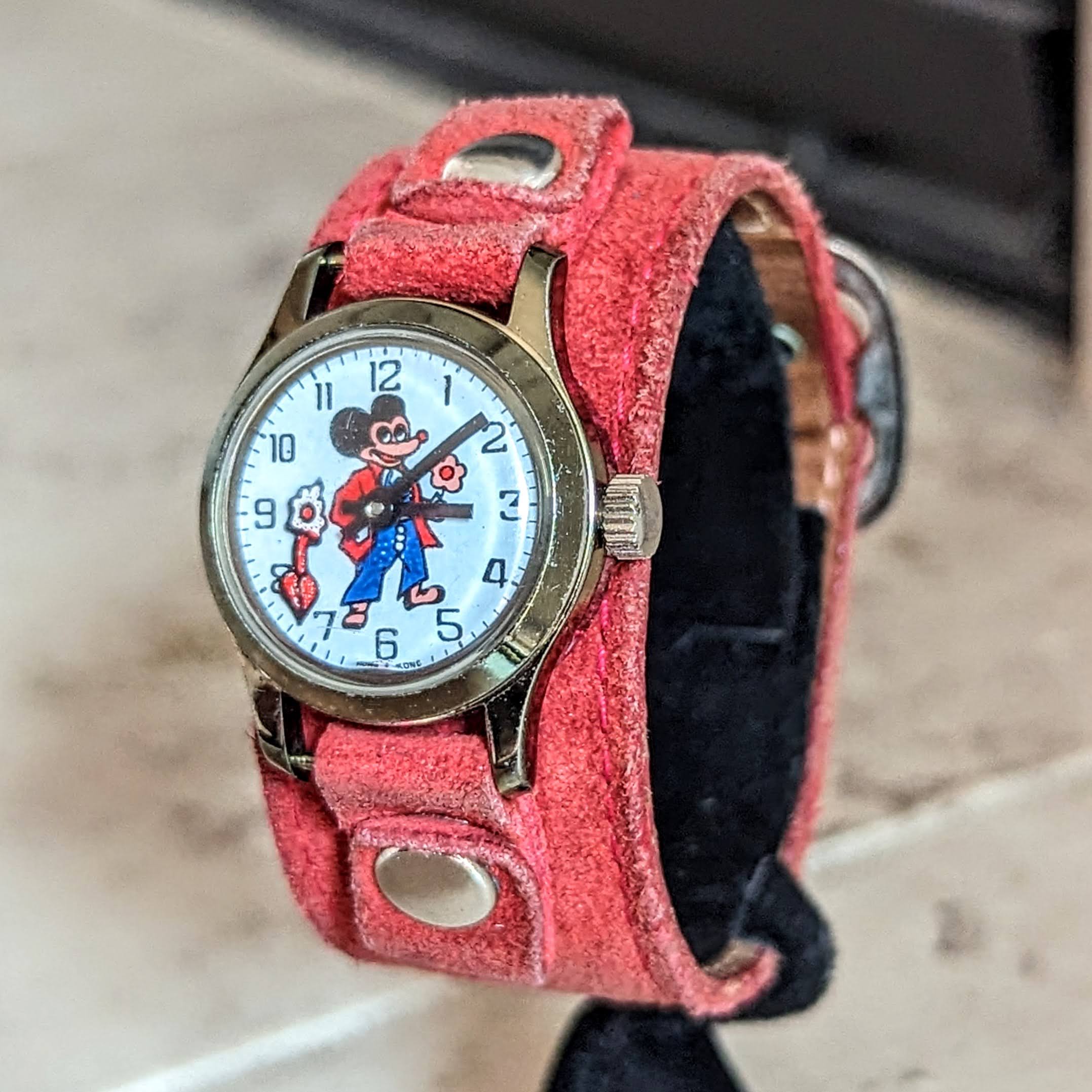 Vintage Mickey Mouse Wristwatch by Remex LTD 1 Jewel Mechanical Animated Watch - Image 8