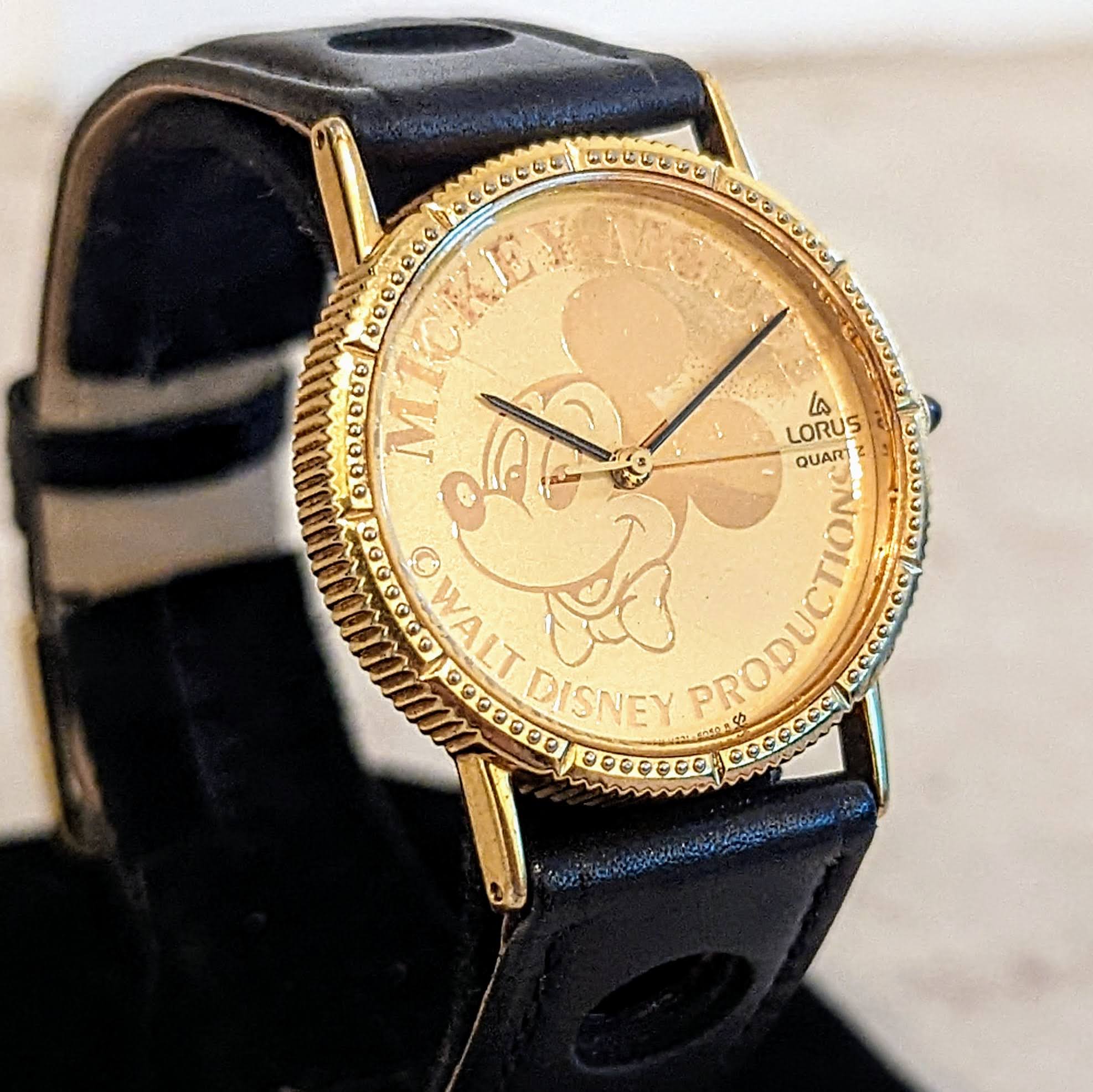 Vintage LORUS Mickey Mouse Bowtie Wristwatch Quartz Movement - Image 3