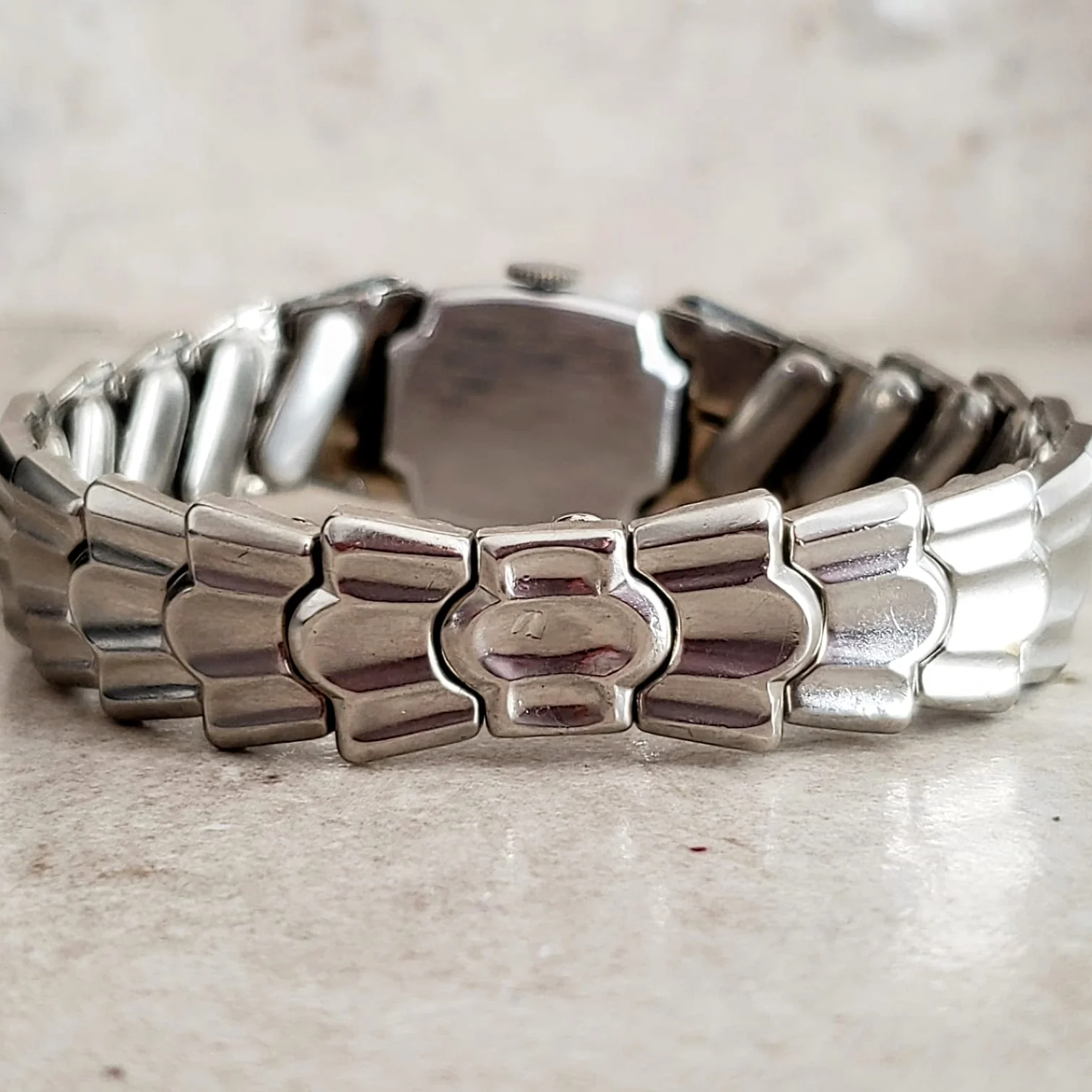 Vintage LUCERNE Ladies Wristwatch Mepa Watch Company Movement 17 Jewel Watch - Image 9